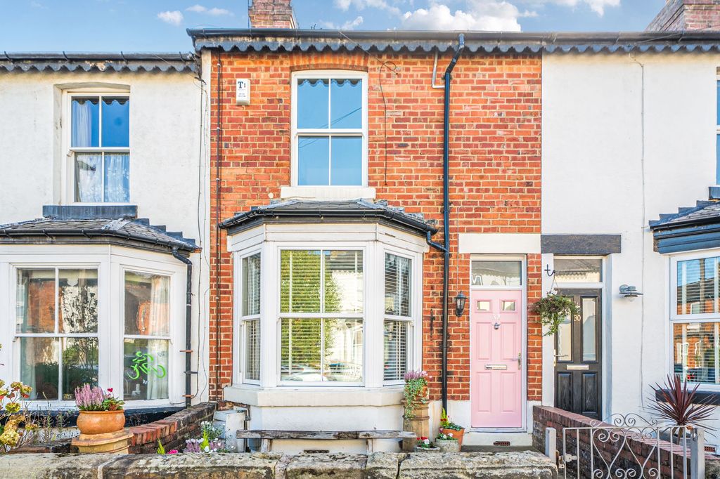 Property photo 1 of 20