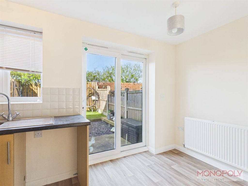 Property photo 3 of 14 Cam01943G0-Pr0674-Still013.Jpg
