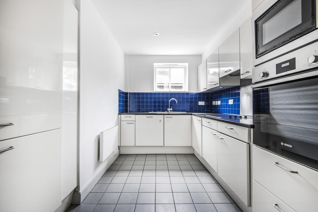 Property photo 3 of 11 Living Area