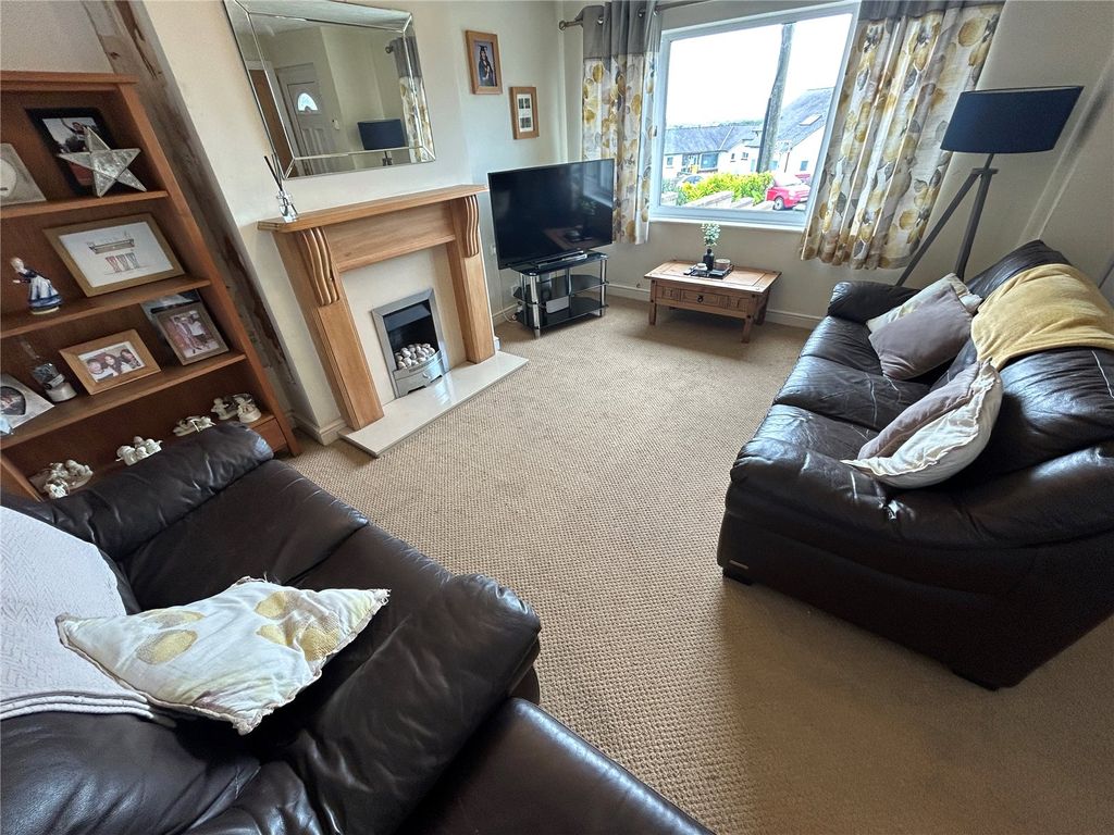 Property photo 3 of 26 Picture No. 04