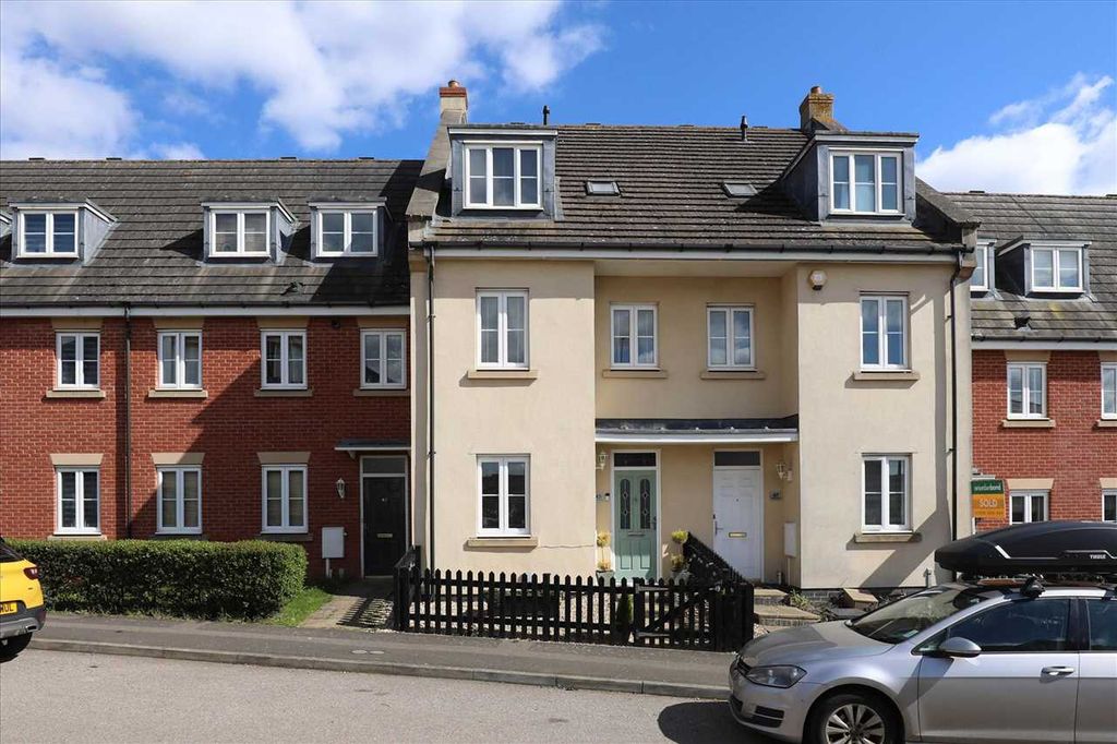 Property photo 1 of 17 Main Picture