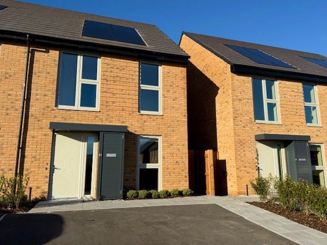 Property photo 1 of 21