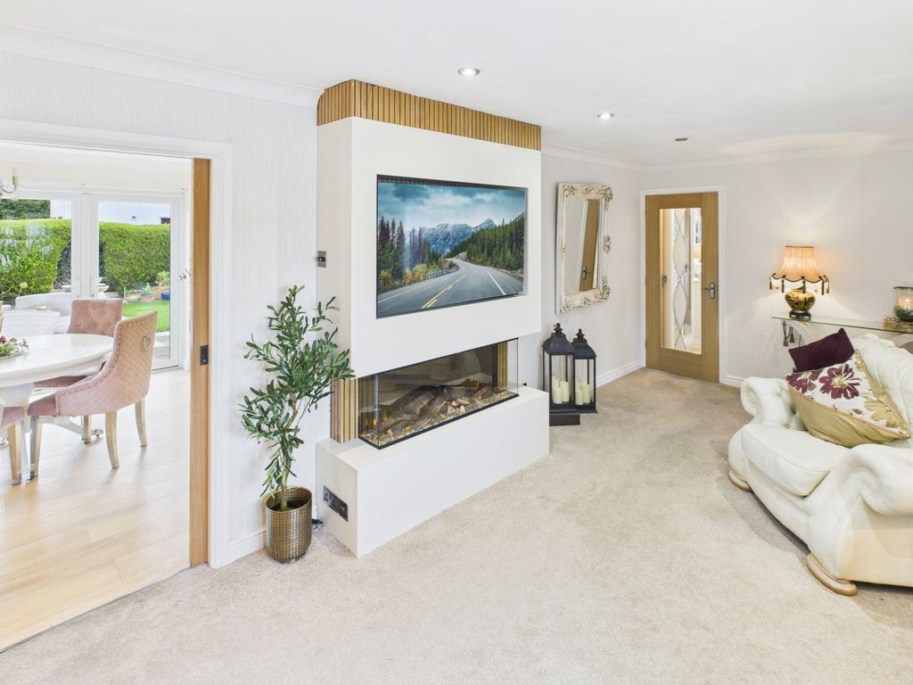 Property photo 3 of 27