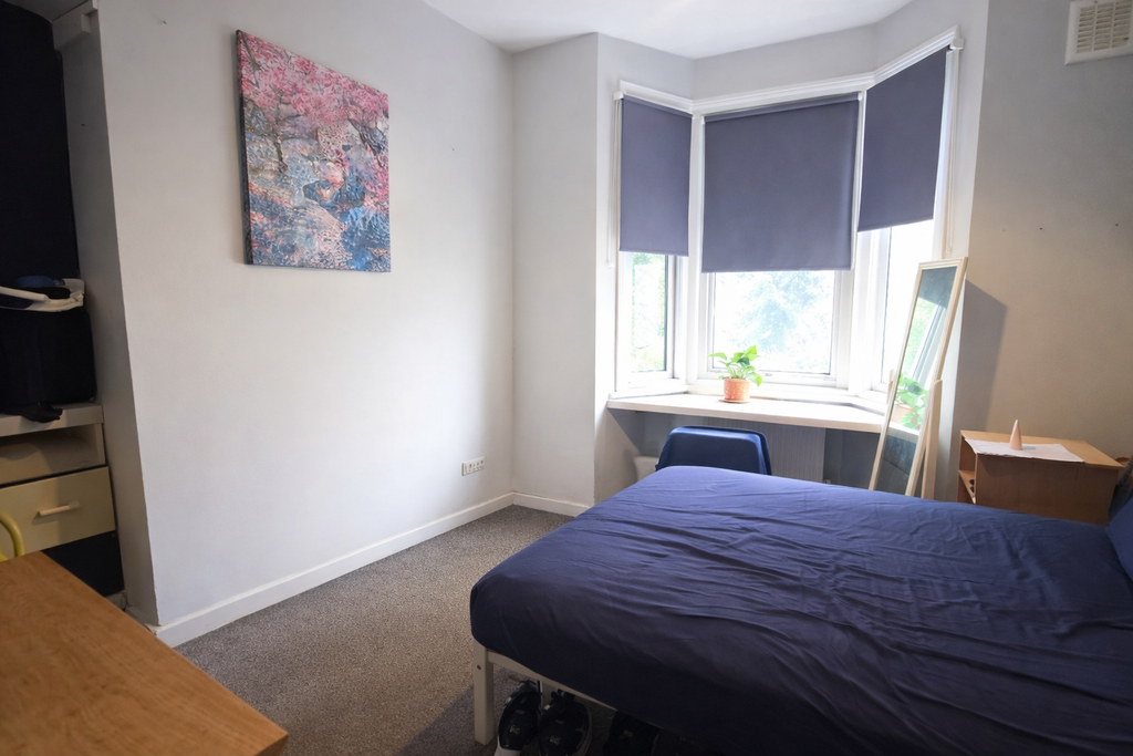 Property photo 2 of 13 Lounge