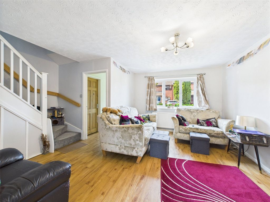 Property photo 3 of 10 Picture No. 04