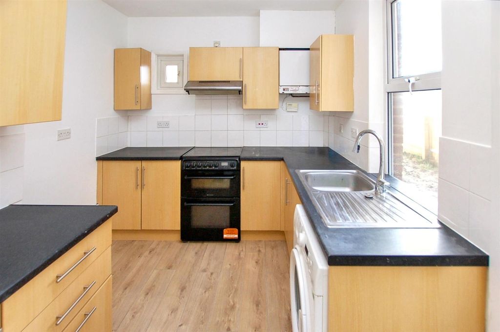 Property photo 3 of 10 Dsc_0305.Jpg