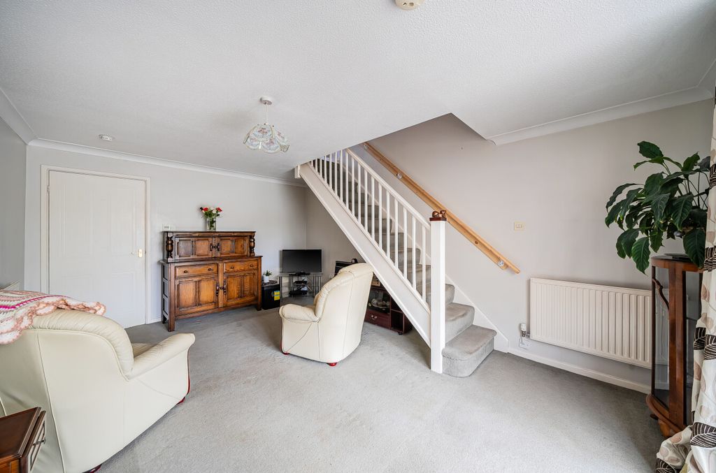 Property photo 3 of 19 1430240-12-69Cce4ee0498E