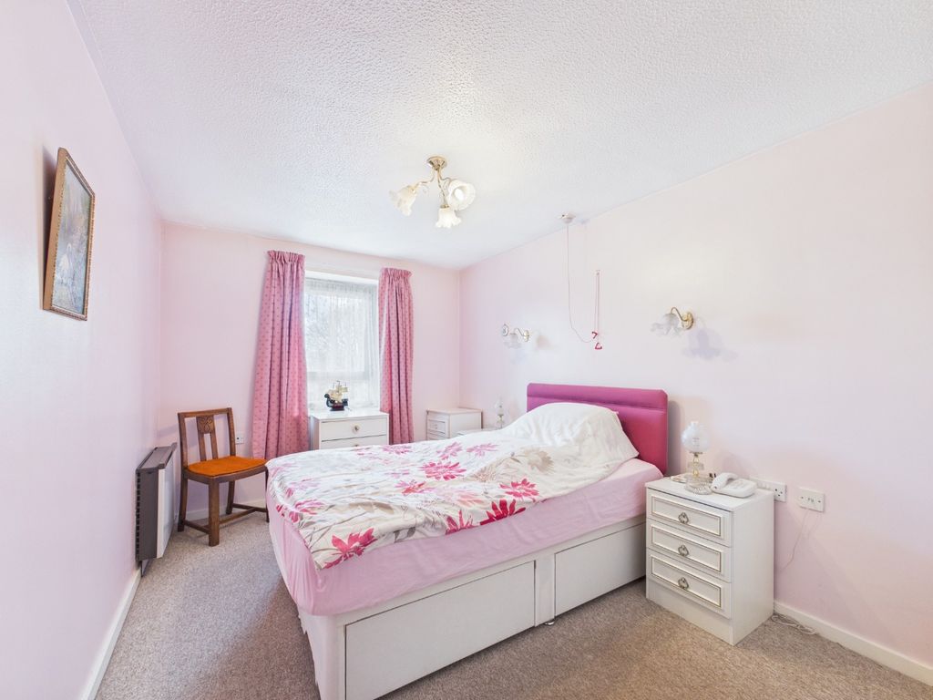 Property photo 3 of 9 4796024