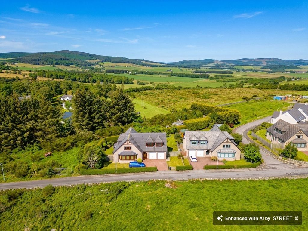 Property photo 1 of 28