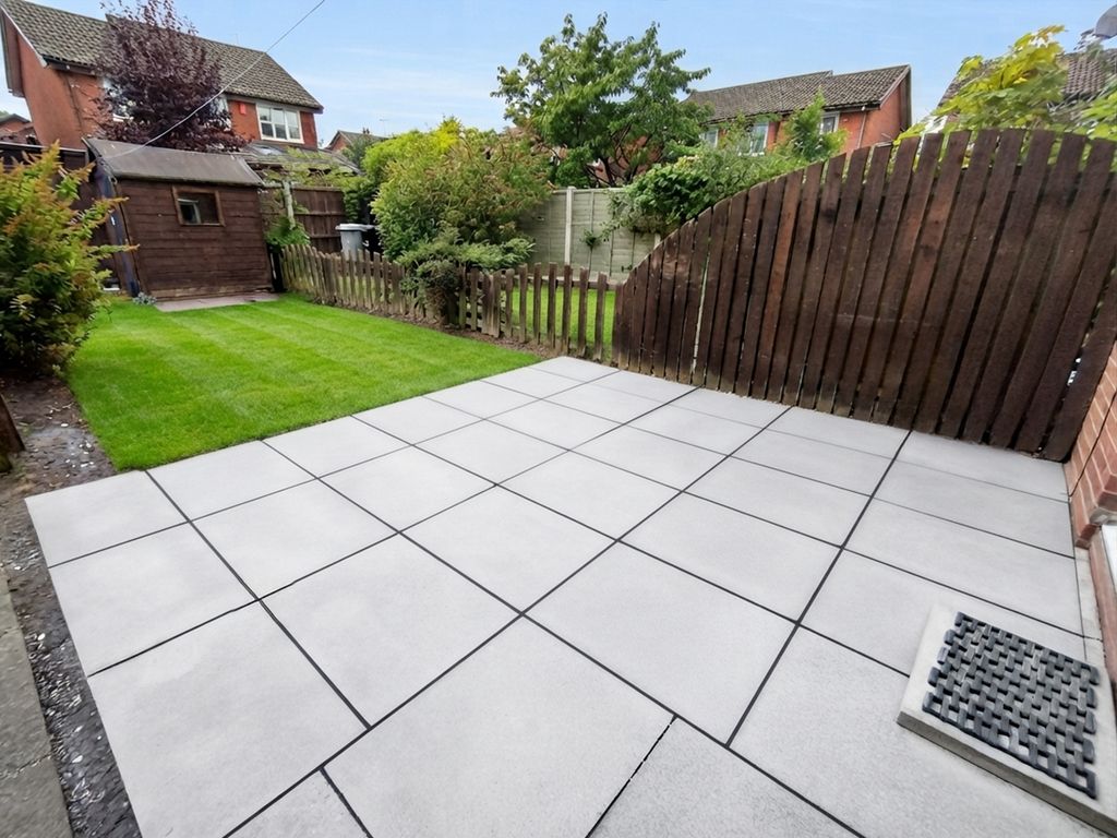 Property photo 2 of 14