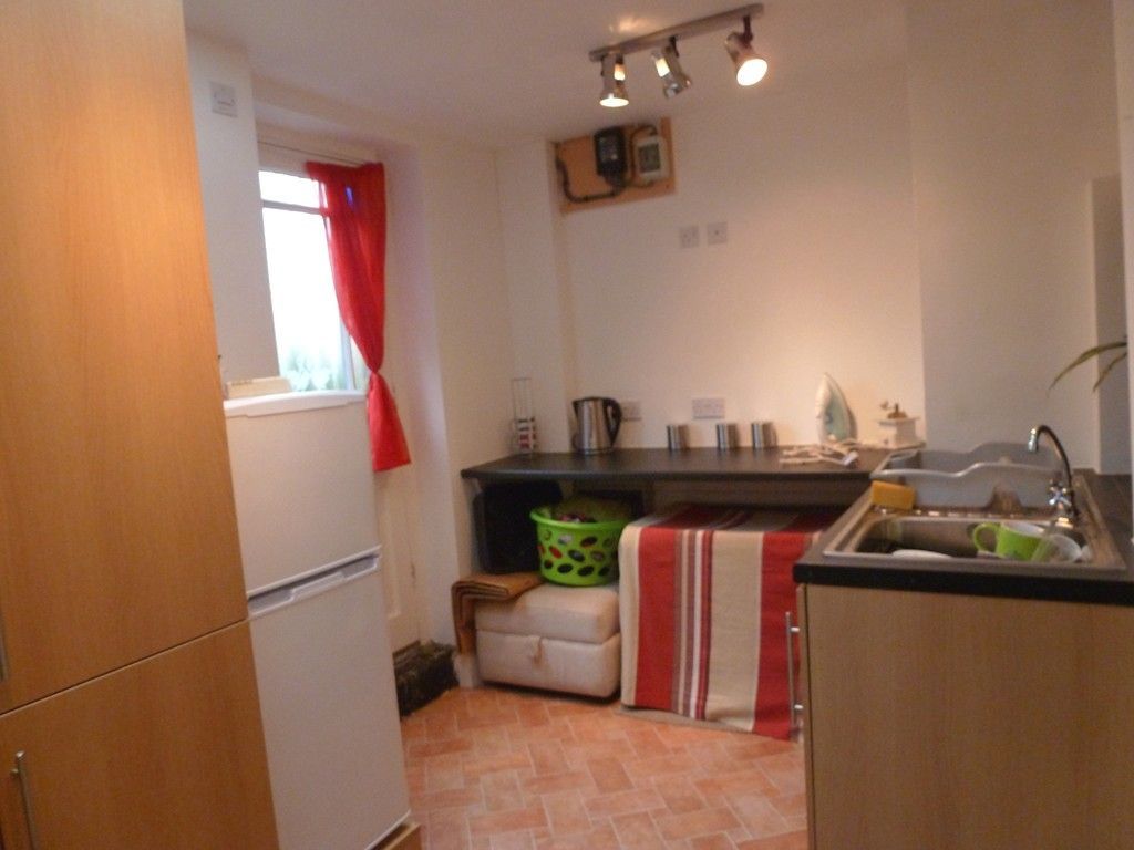 Property photo 3 of 5