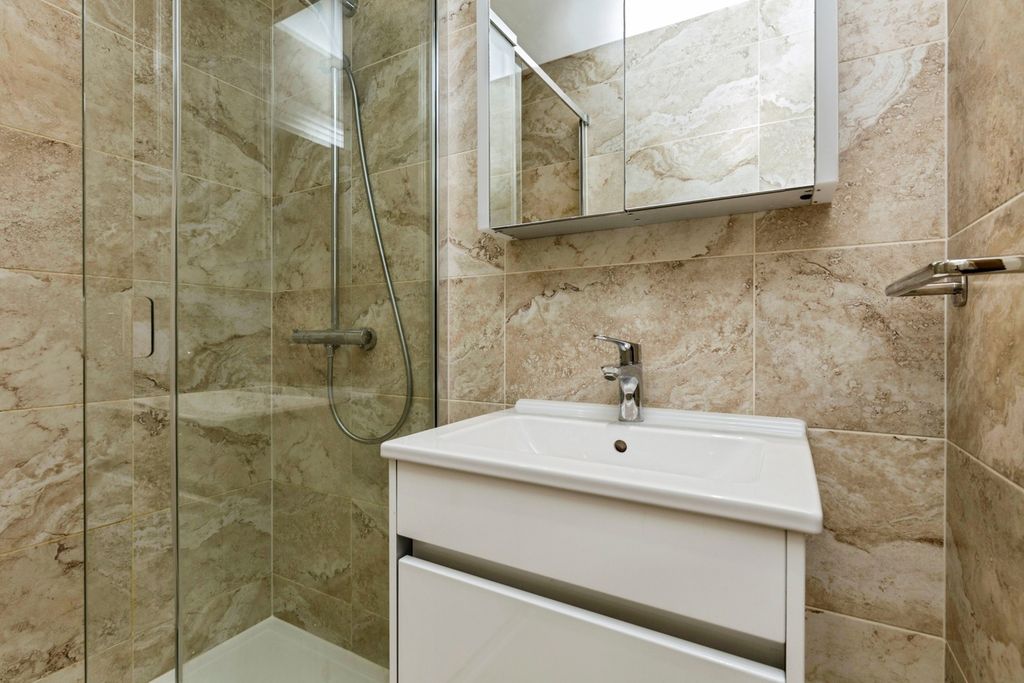 Additional image 20 of 4 bed detached house for saleChurch Road, Broadbridge Heath, Horsham, West Sussex RH12