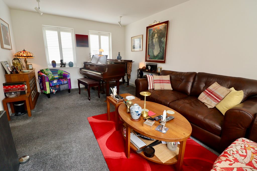 Property photo 3 of 21 Img_8155