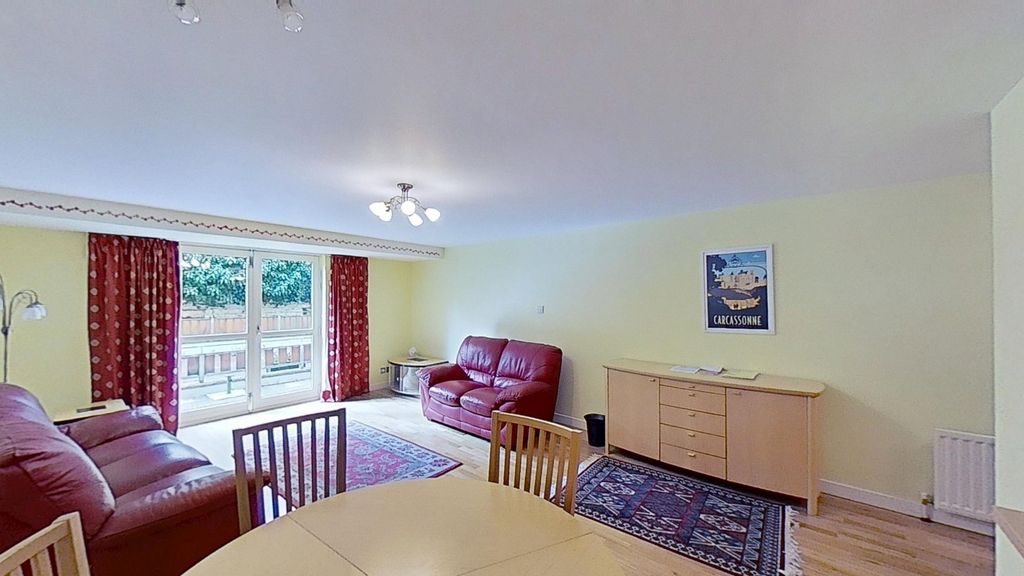 Property photo 2 of 25 Photo 2