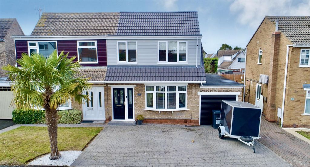 Property photo 1 of 18 1