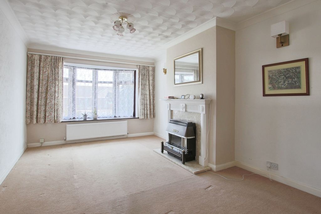 Property photo 2 of 15 4255205