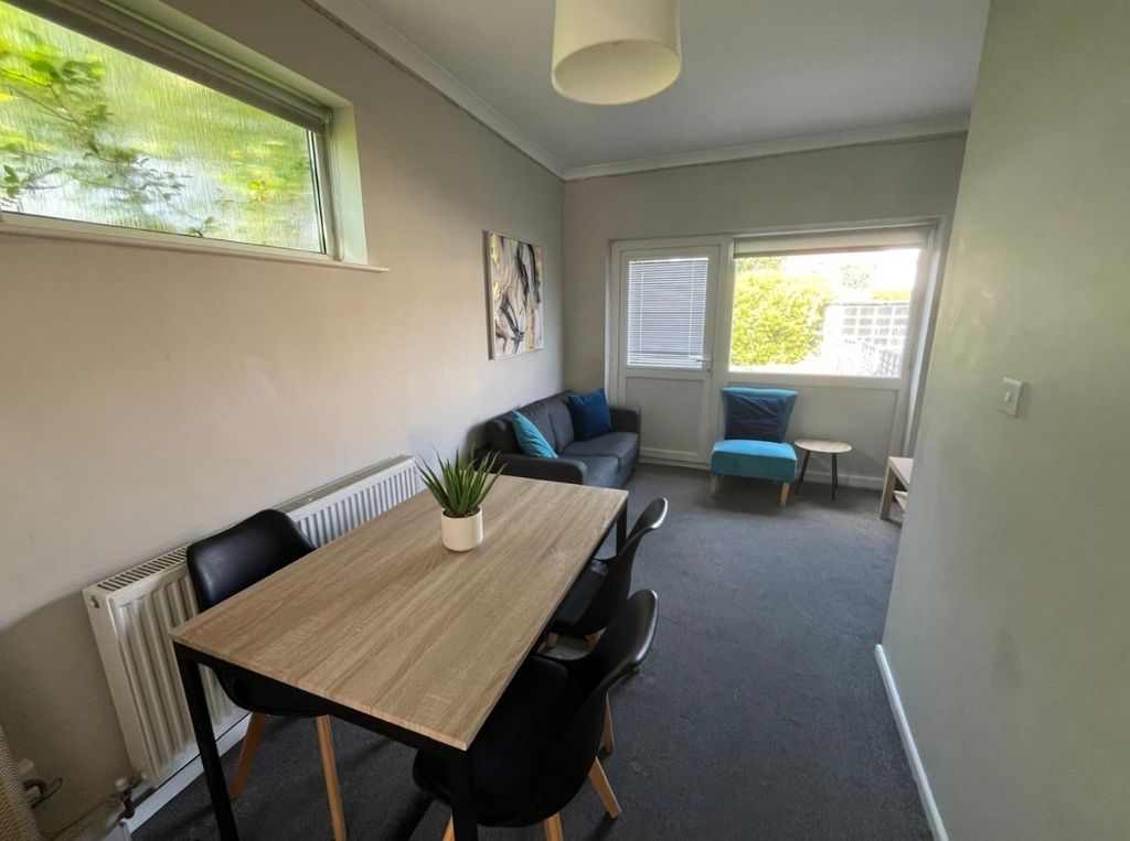 Property photo 1 of 8 Photo 1