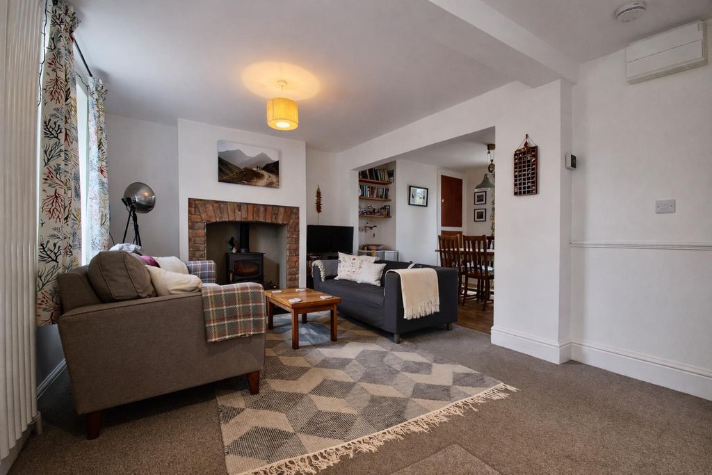 Property photo 3 of 24 2.Png