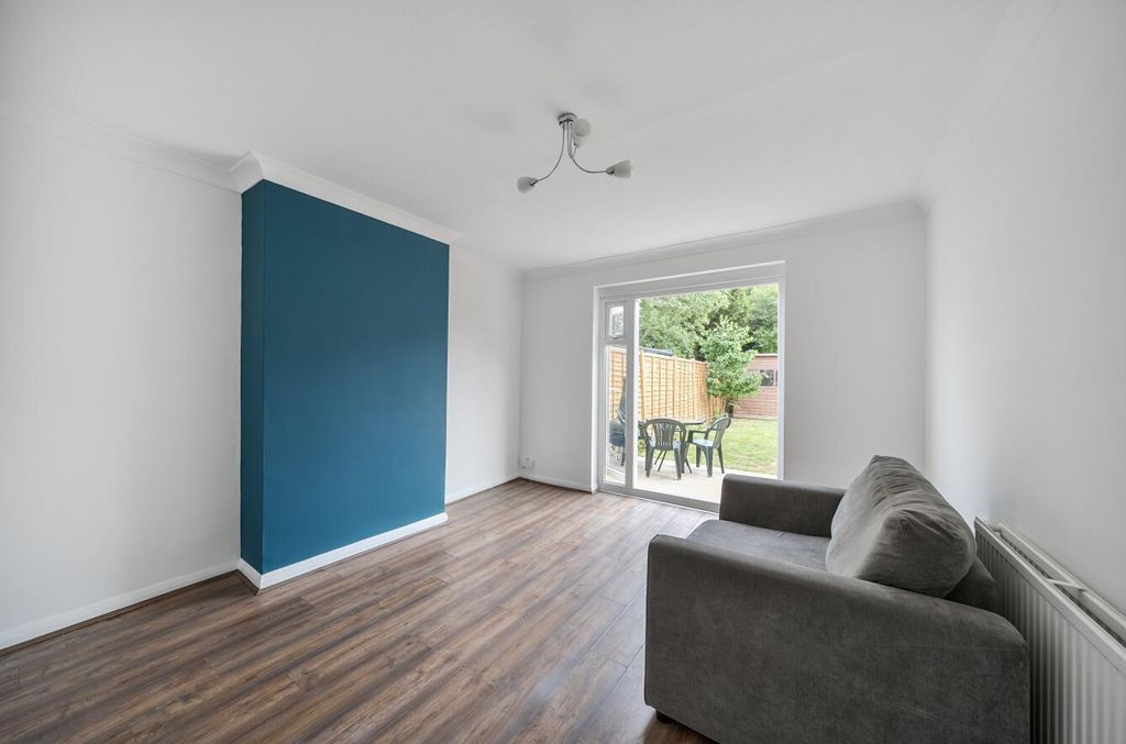 Property photo 2 of 9 Davidson Frost-Wellings, Dfw, Sandymount Avenue, L