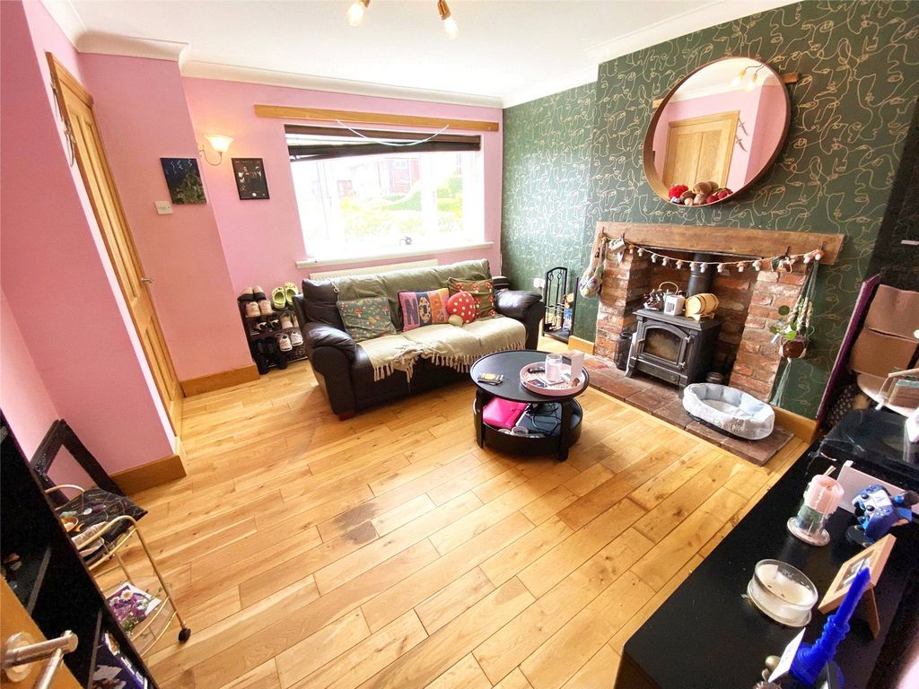 Property photo 2 of 13 Picture No. 22