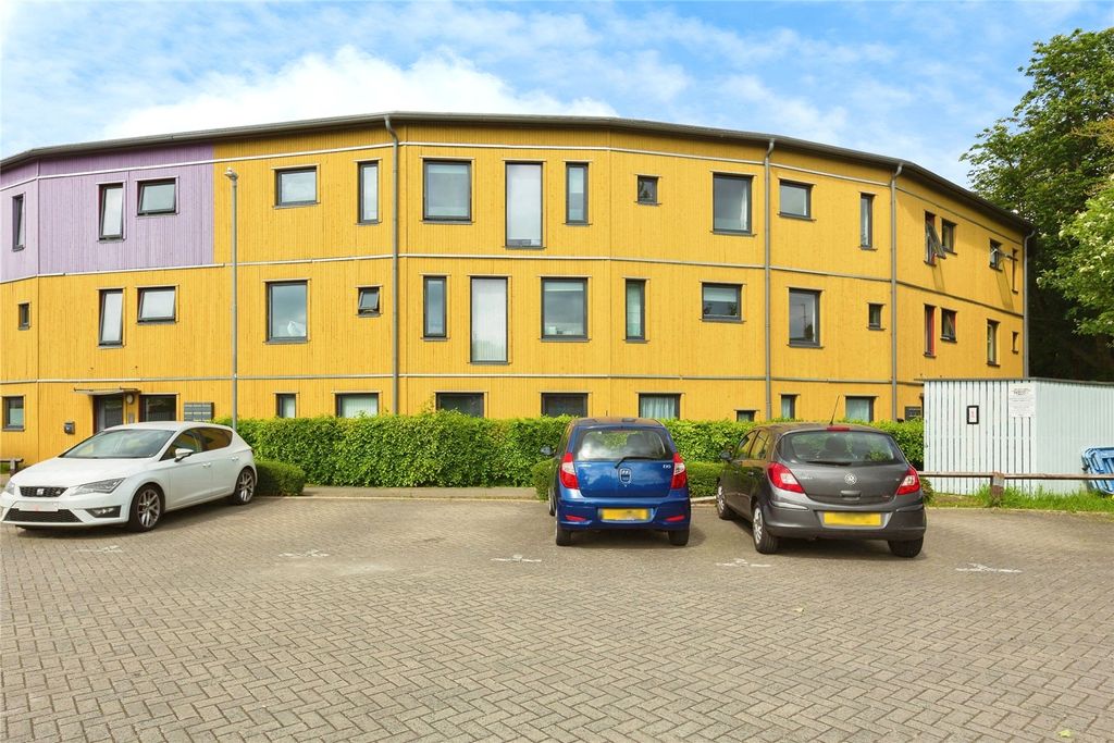 Property photo 2 of 14 Picture No. 01