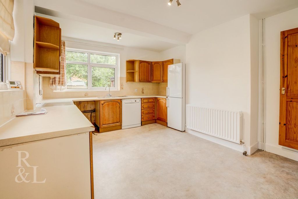 Property photo 3 of 13 B (13).Jpg