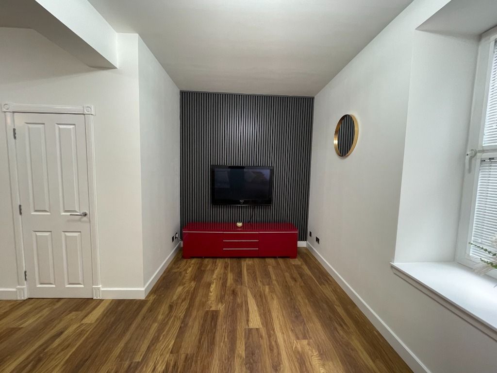 Property photo 2 of 11 Photo 2