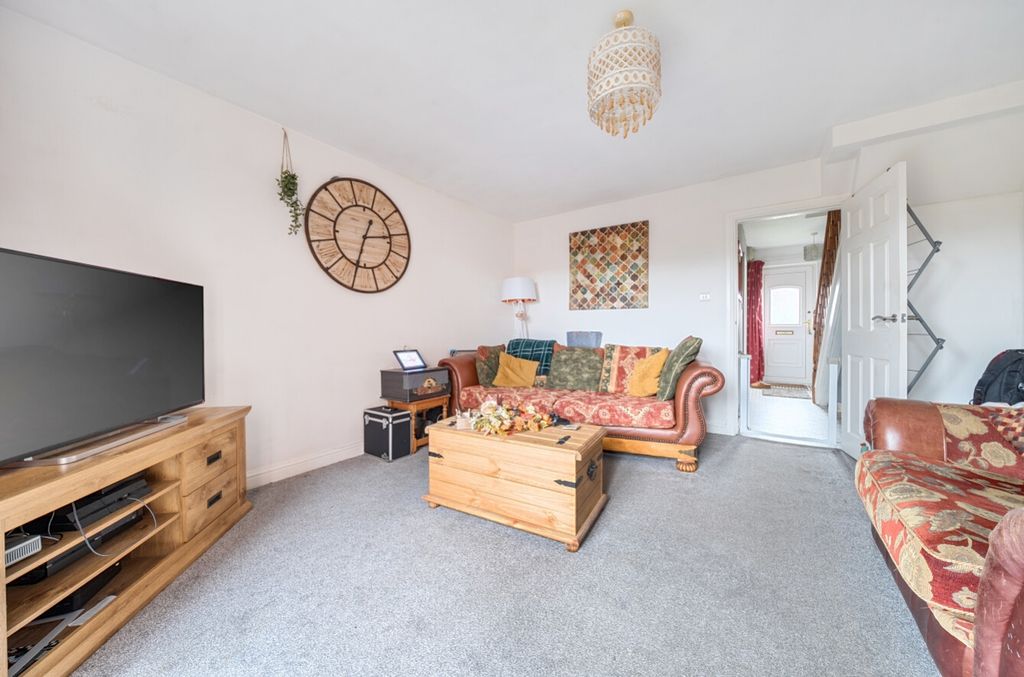 Property photo 3 of 11 1387668-3-693836E376Be8