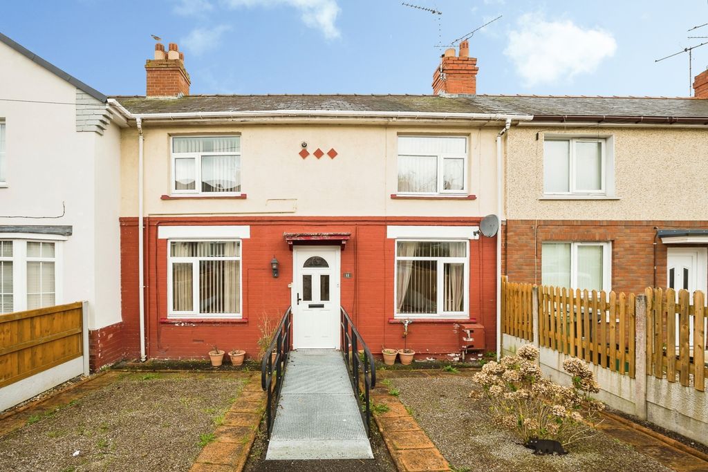 Property photo 1 of 13 Front