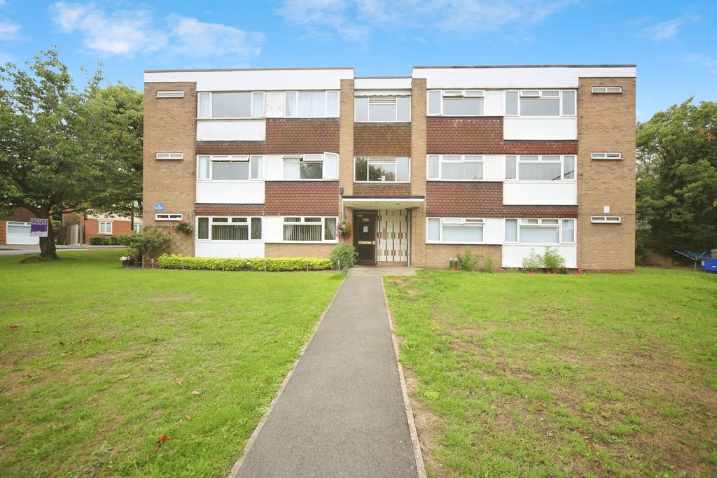 Property photo 1 of 15