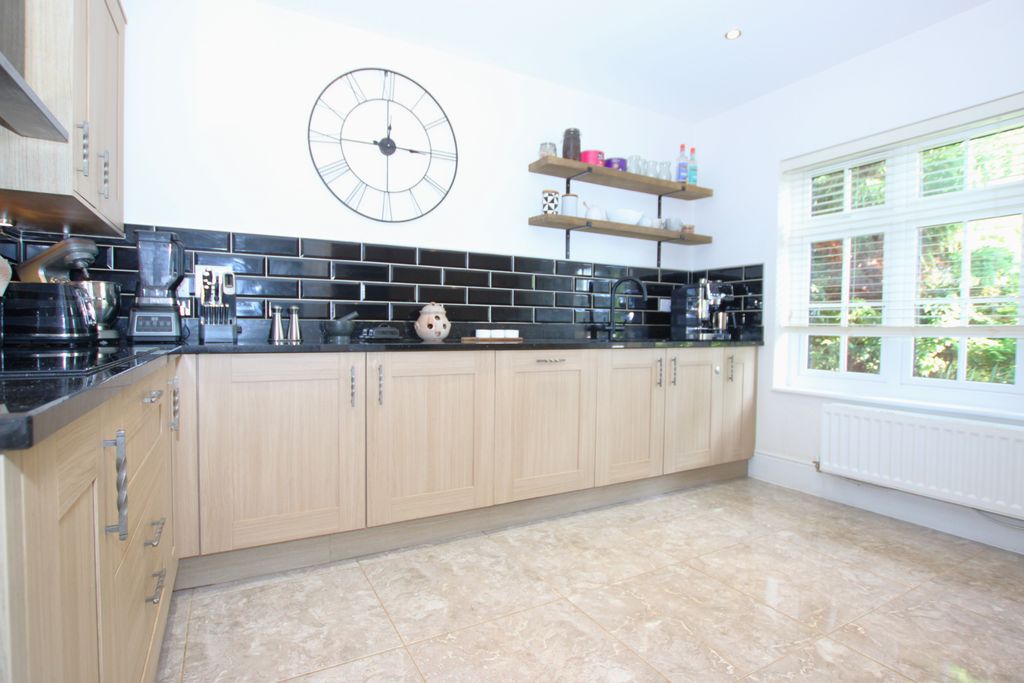 Property photo 3 of 38 Kitchen Area