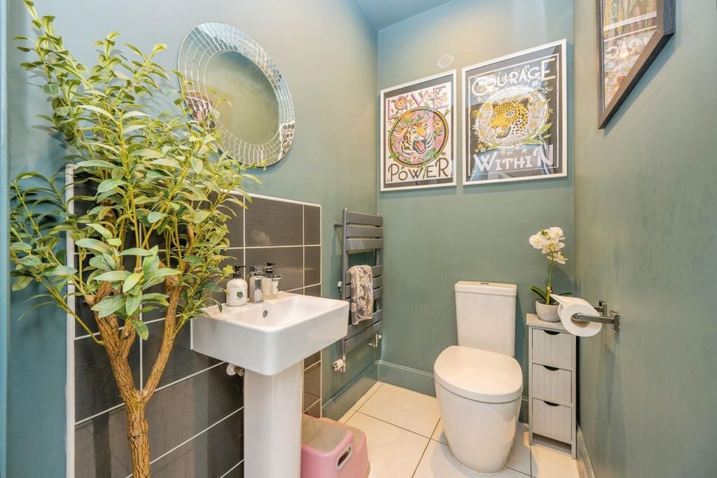 Property photo 3 of 29 14Hamstallclose-20.Jpg