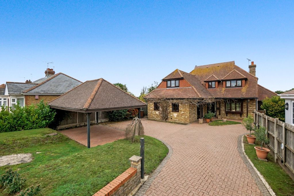 Property photo 2 of 36 2960637