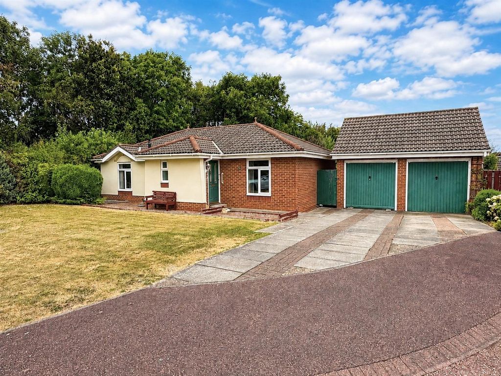 Property photo 1 of 16