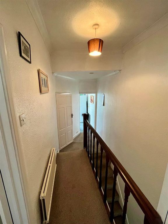 Property photo 3 of 12 7.Jpg