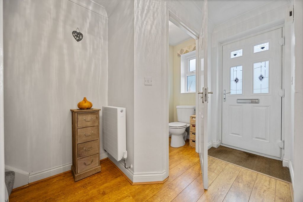 Property photo 3 of 39 Hallway