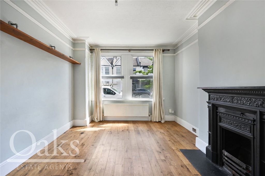 Property photo 3 of 12 Picture No. 02