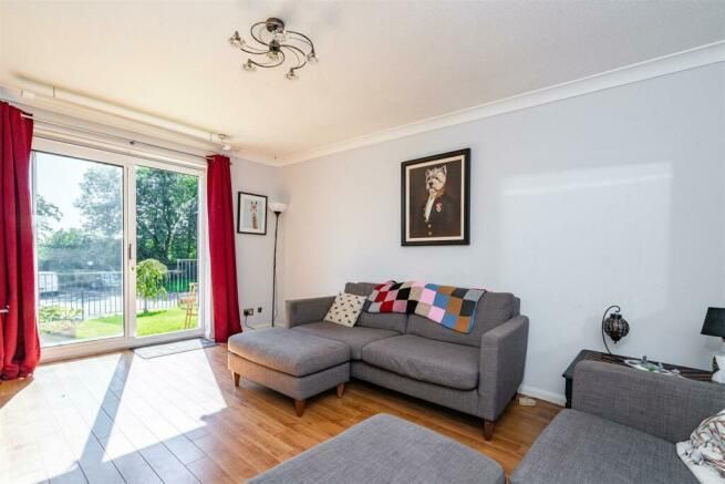 Property photo 2 of 12 Mhxdite9Uyslr0Xv9Ddt4Kftspk.Jpg