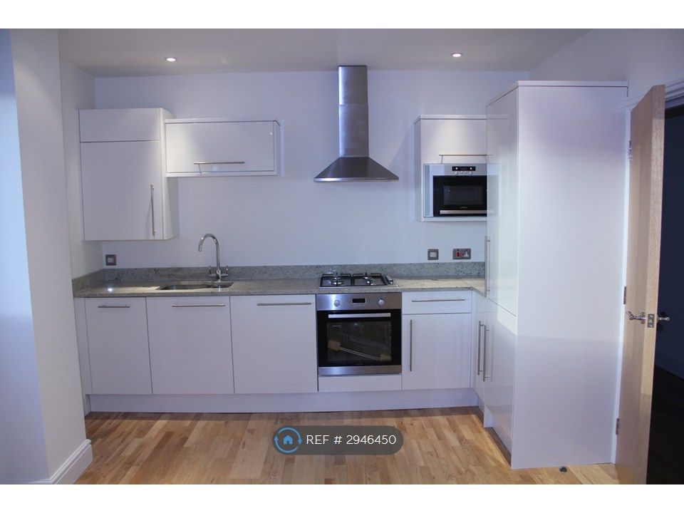 Property photo 3 of 7 Kitchen /Reception (7.1m x 4.0m)