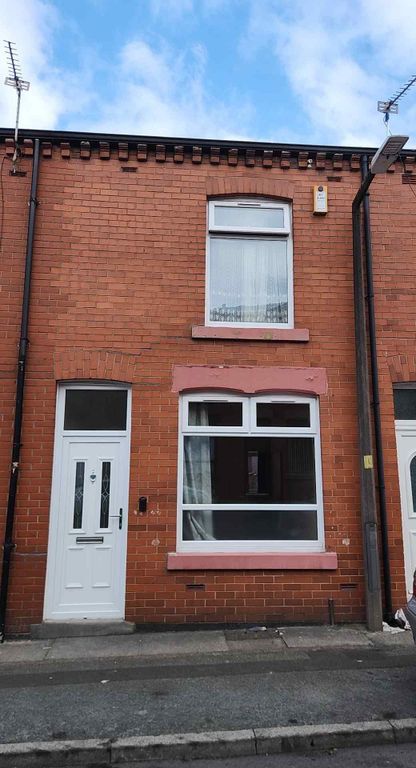 Property photo 2 of 16