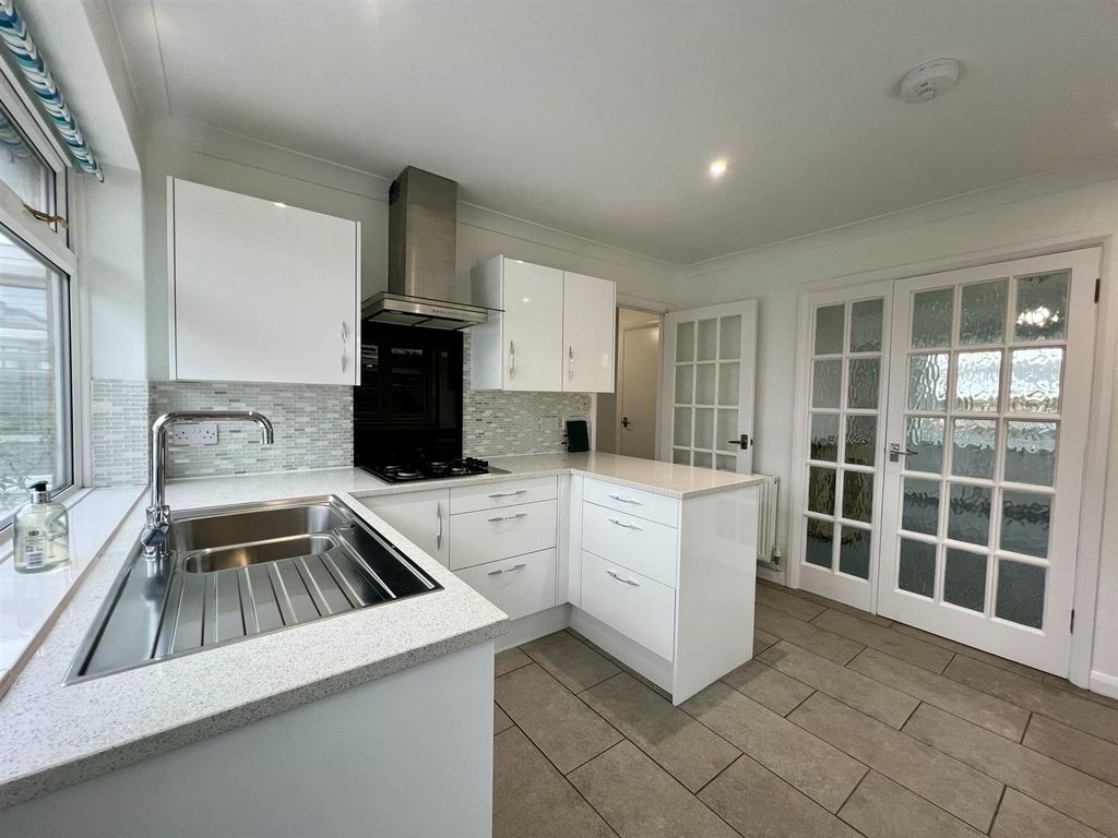 Property photo 2 of 15 Img_8708.Jpeg