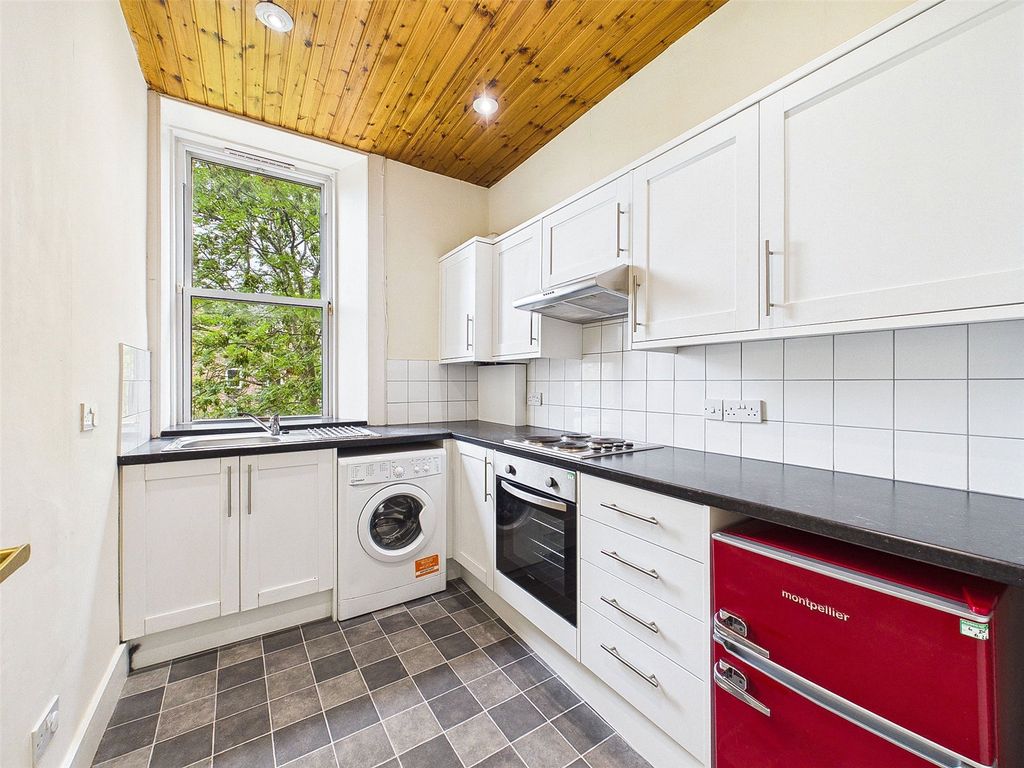 Property photo 3 of 27 Picture No. 40