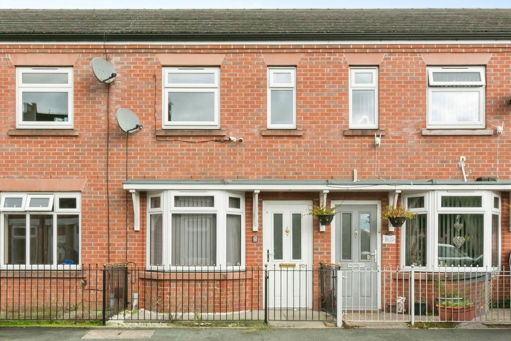 Property photo 1 of 16 Pbox-Img.Jpg