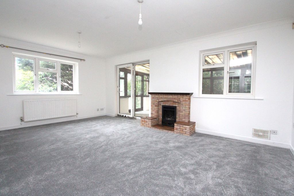 Property photo 2 of 15 Photo 10