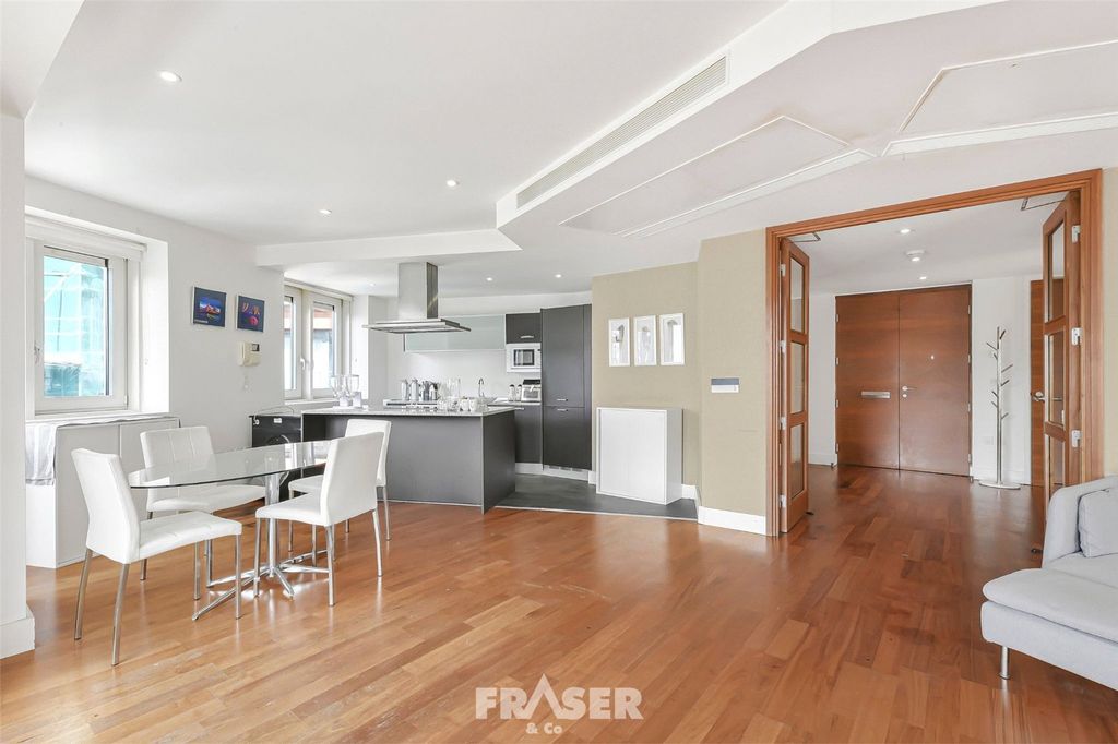 Property photo 1 of 19 Picture No. 42