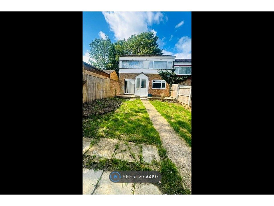 Property photo 1 of 9 Front