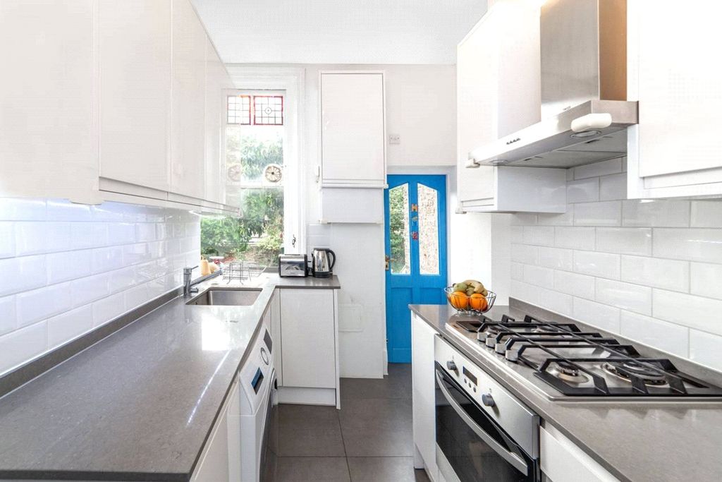 Property photo 3 of 10 Picture No. 07