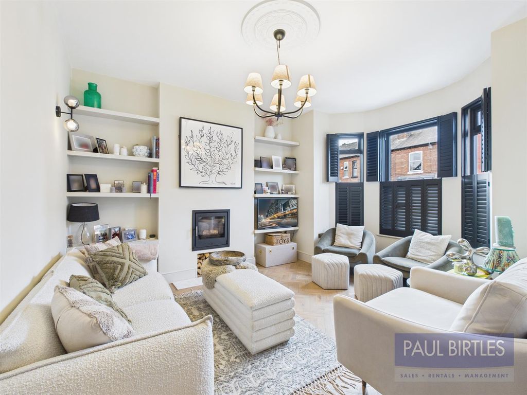 Property photo 3 of 32 Cam01301G0-Pr0698-Still001.Jpg