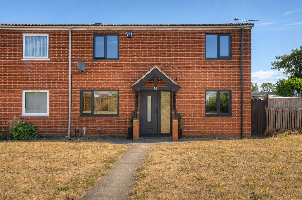 Property photo 1 of 17 A05Da3E5-d7A3-4De1-8523-B39B6cc97Bfd.Png