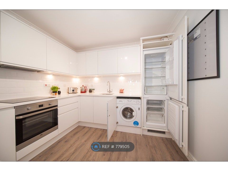 Property photo 2 of 30